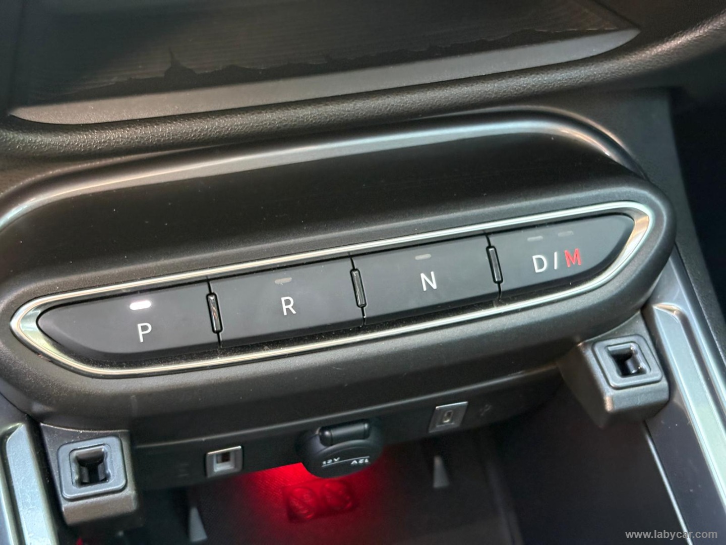 Fiat 600 Hybrid 145 CV DCT MHEV Icon - Immagine 19