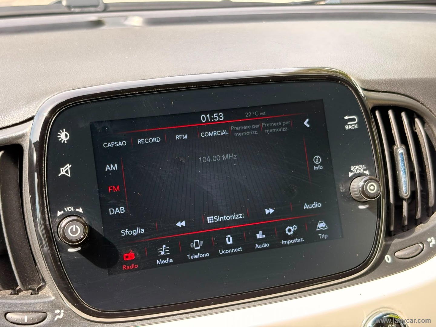 Fiat 500 C 1.0 Hybrid Dolcevita - Immagine 19