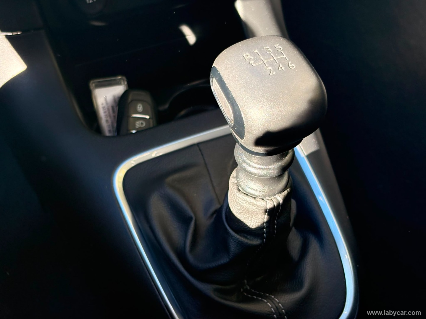 Citroën C3 PureTech 110 S&S Shine - Immagine 19