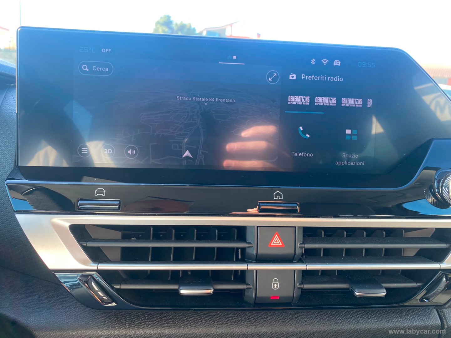 Citroën C4 Hybrid 145 e-DCS6 Plus - Immagine 19