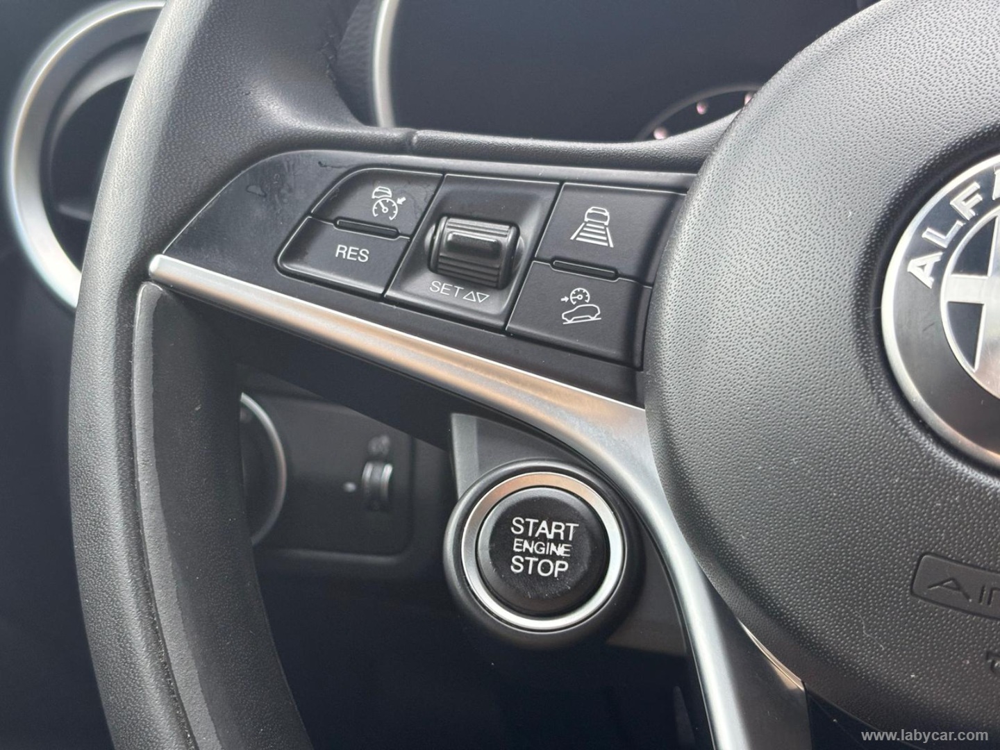 Alfa Romeo Stelvio 2.2 T.diesel 160CV AT8 RWD Sp-T. - Immagine 19
