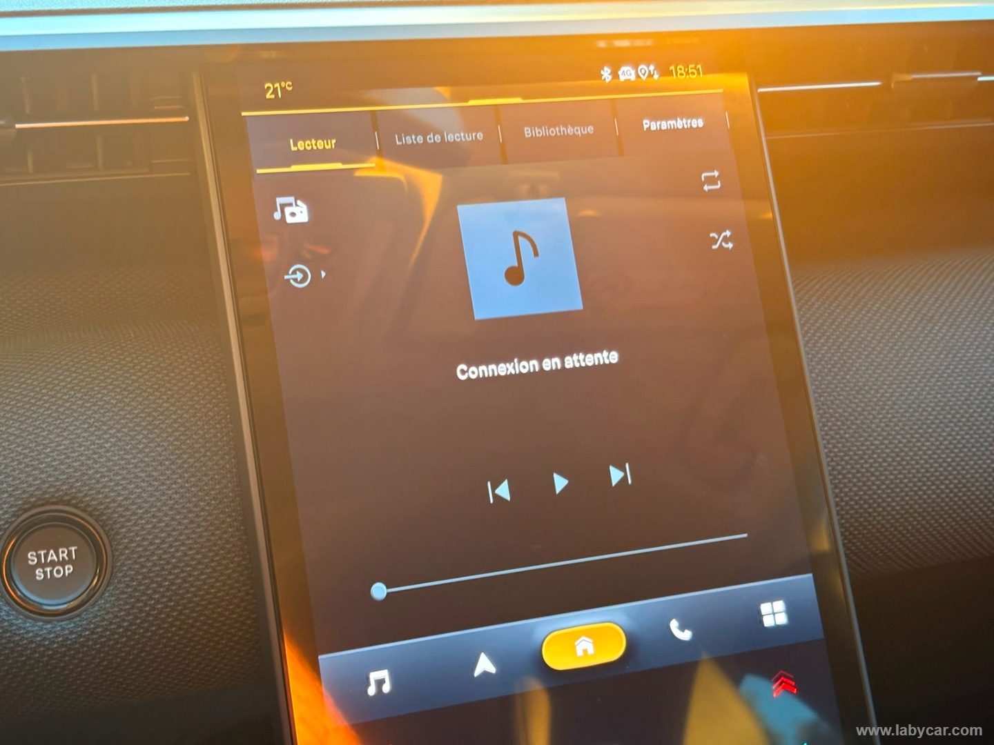 Citroën C5 Aircross Hybrid 145 e-DCS6 Plus - Immagine 19