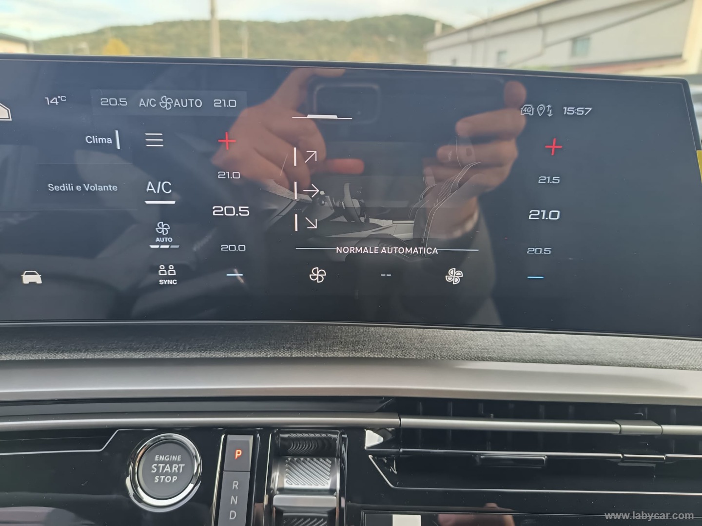 Peugeot 3008 Hybrid 145 e-DCS6 GT - Immagine 19