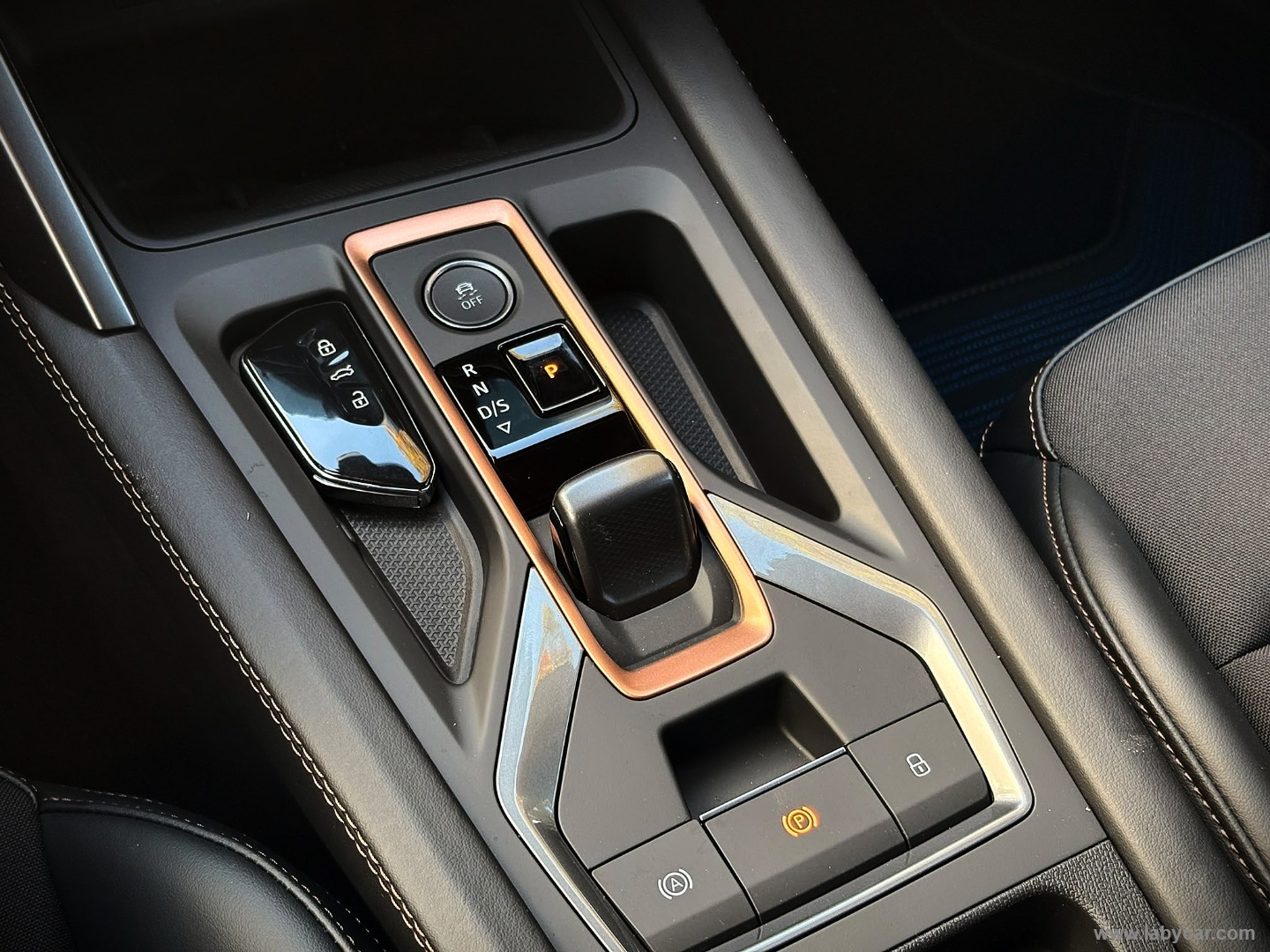 CUPRA Formentor 1.5 e-Hybrid DSG Business - Immagine 19