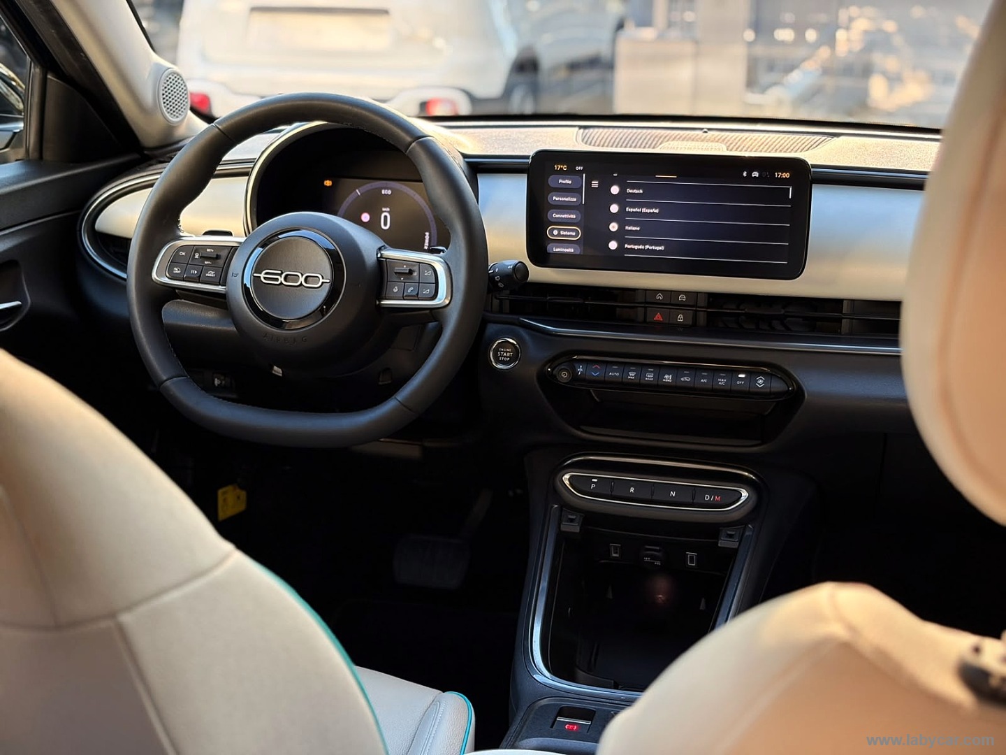 Fiat 600 Hybrid 110 CV DCT MHEV La Prima - Immagine 19