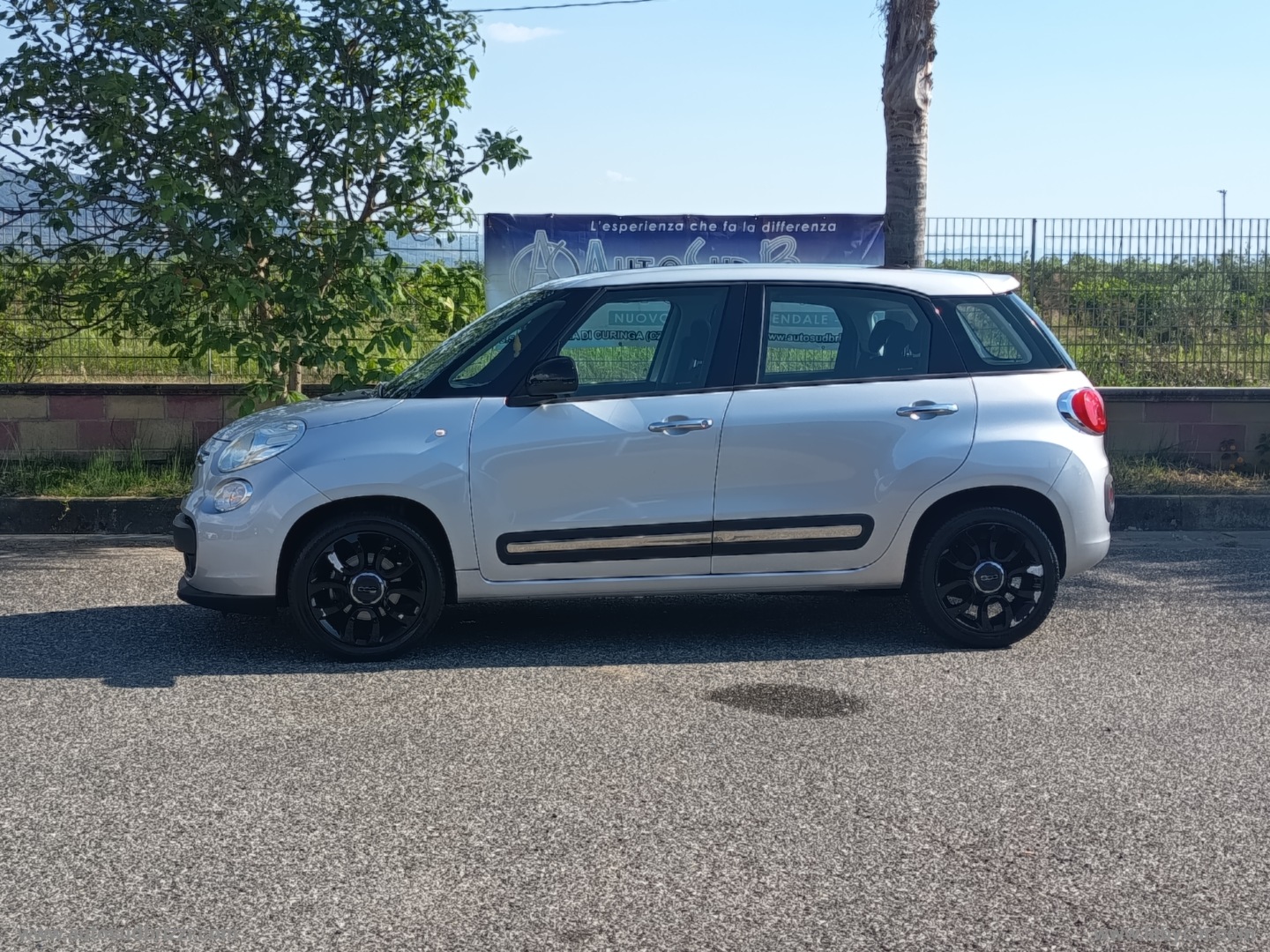 500L 1.3 MJT 95 CV Lounge TETTO PANORAMICO - immagine 19