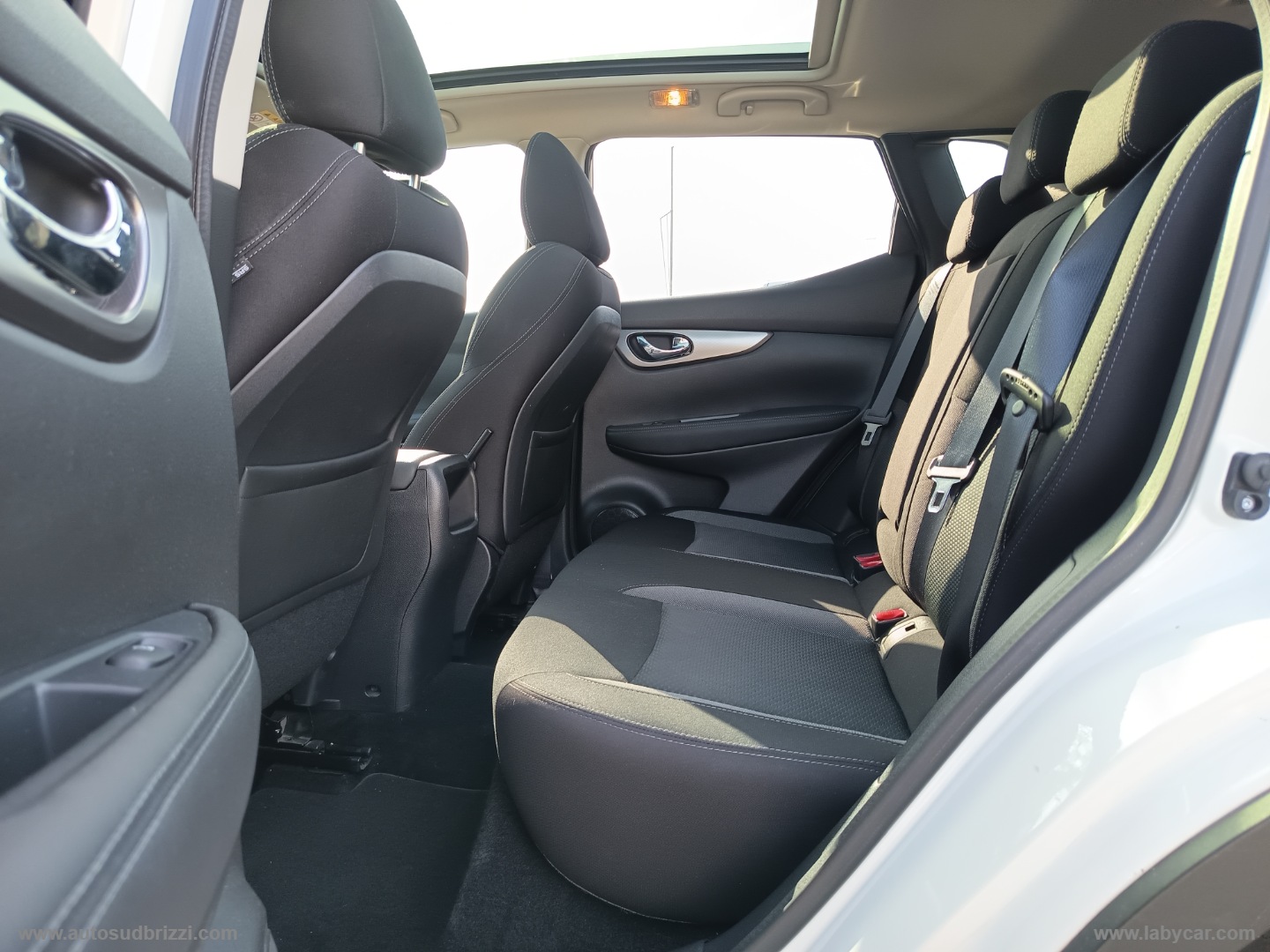 Qashqai 1.5 dCi 115 CV N-Connecta - immagine 19