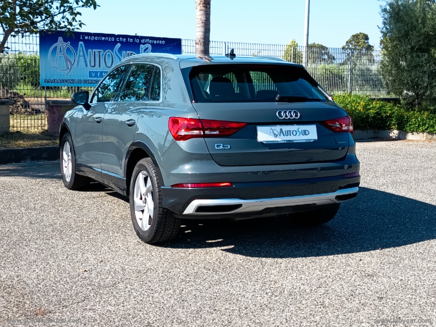 Q3 35 TDI quattro S tronic Business Adv. - immagine 19