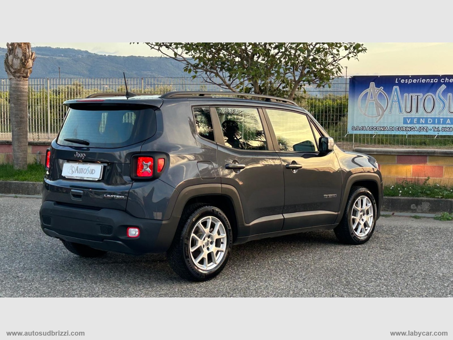Renegade 1.6 Mjt 130CV Limited - immagine 19