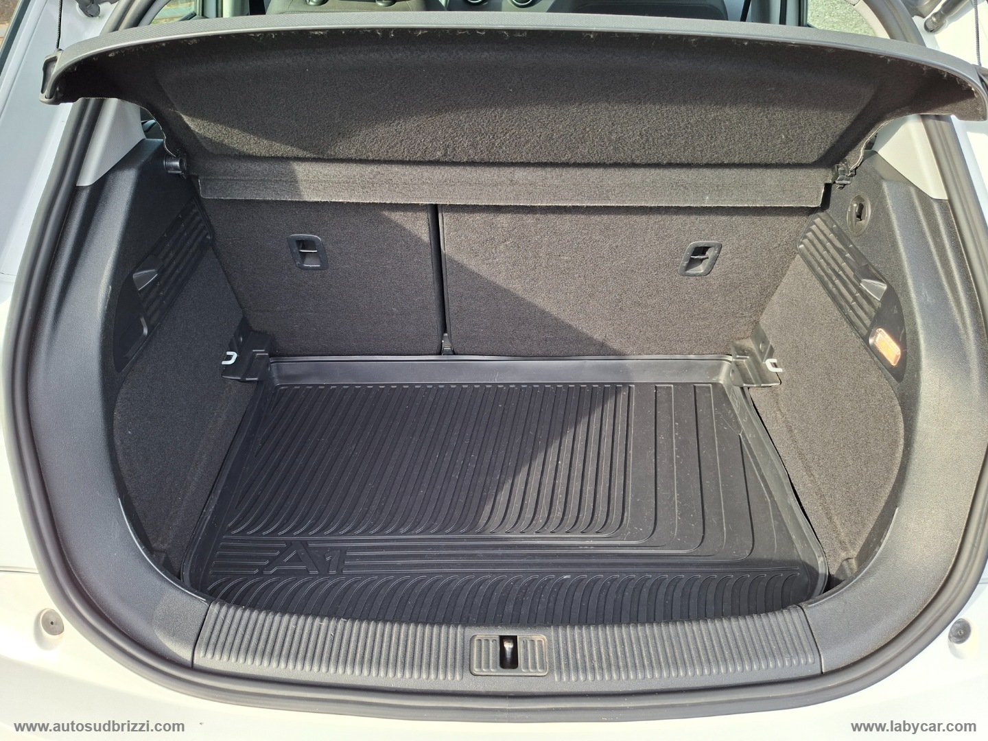 A1 SPB 1.6 TDI S tr. Ambition - immagine 19