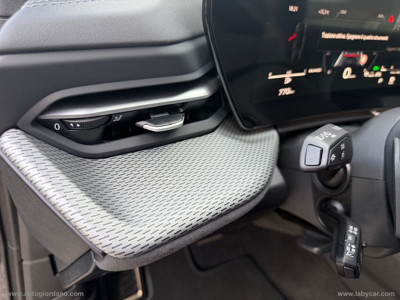 Q5 SPB TDi S tronic quattro S line ed. - immagine 19
