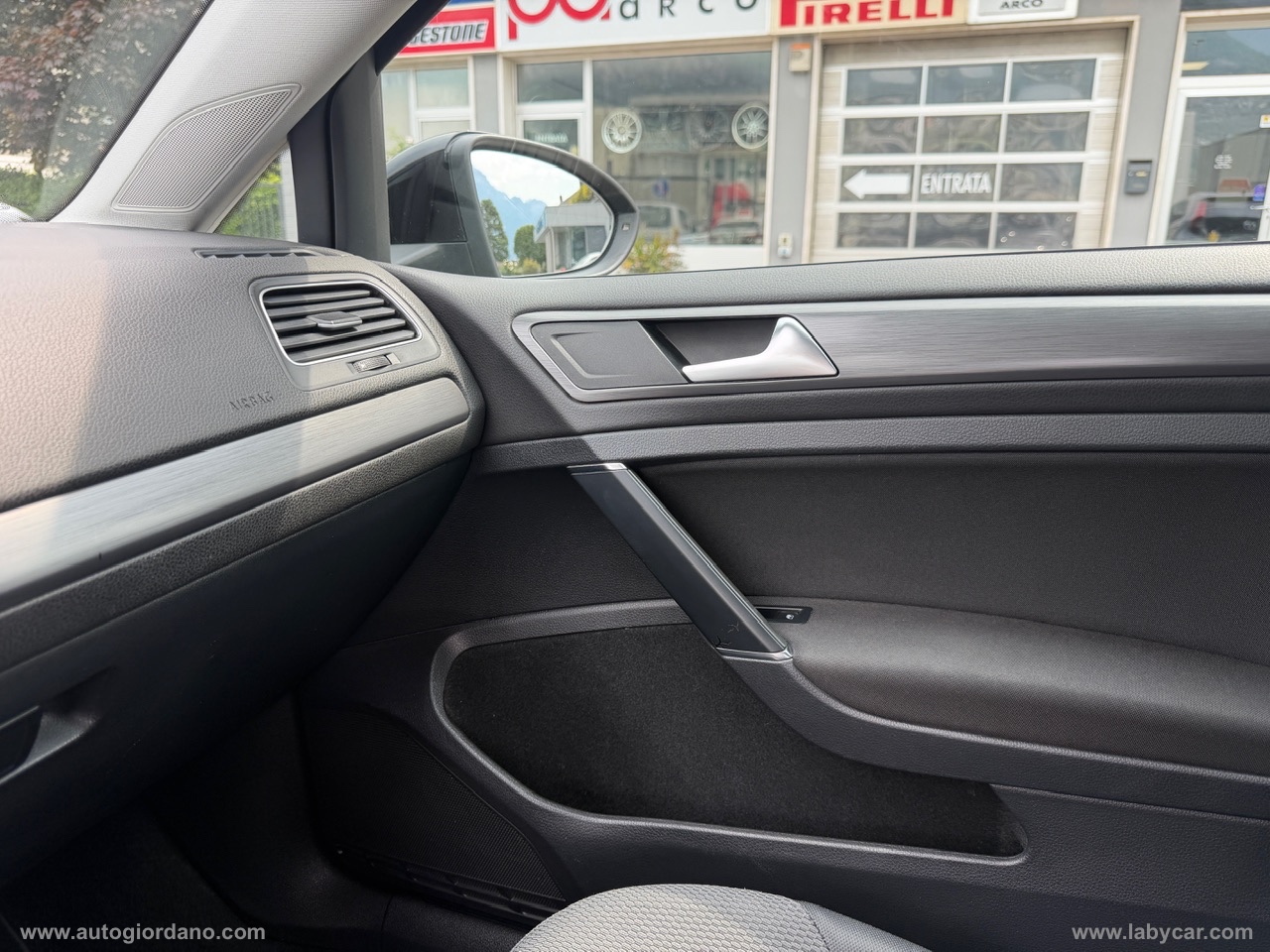 Golf 1.0 TSI 110CV 5p. Business BMT - immagine 19