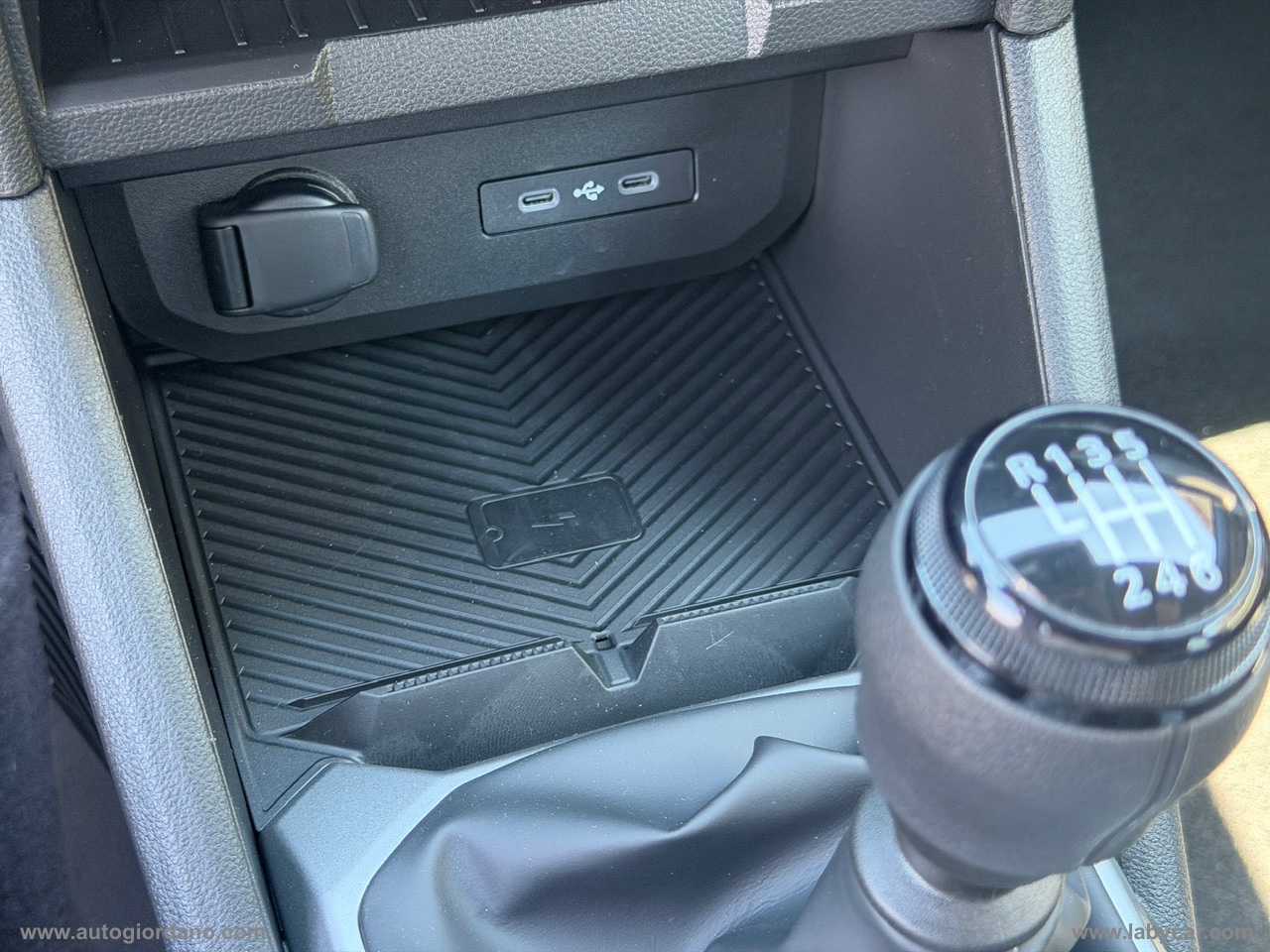 Duster Tce 140 CV MHEV Journey - immagine 19