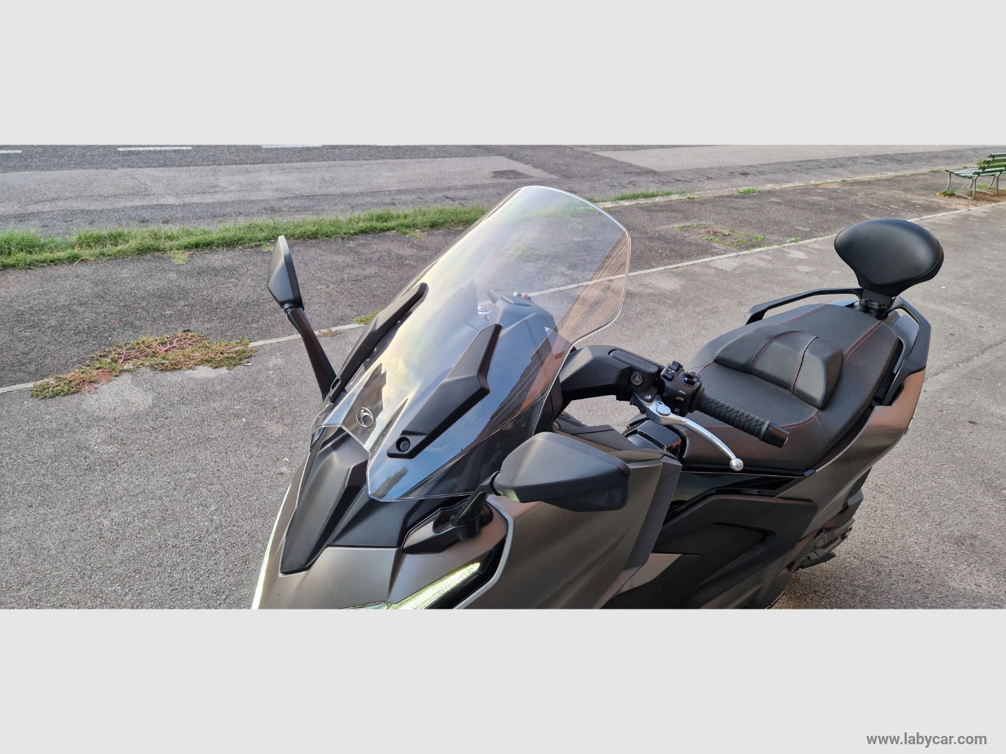 AK 550 PREMIUM - immagine 19