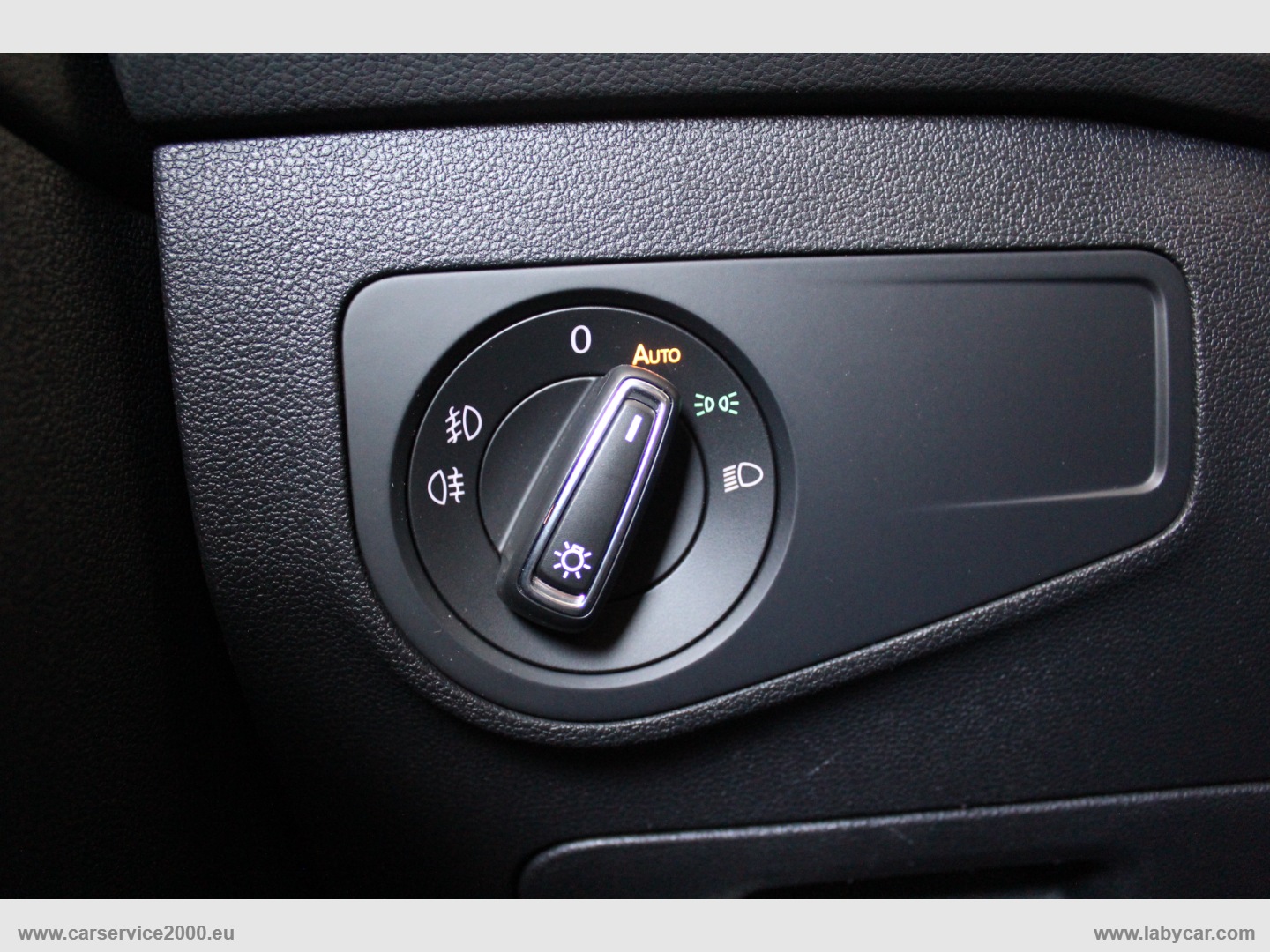 Tiguan 2.0 TDI DSG 4MOTION Advanced BMT - immagine 19