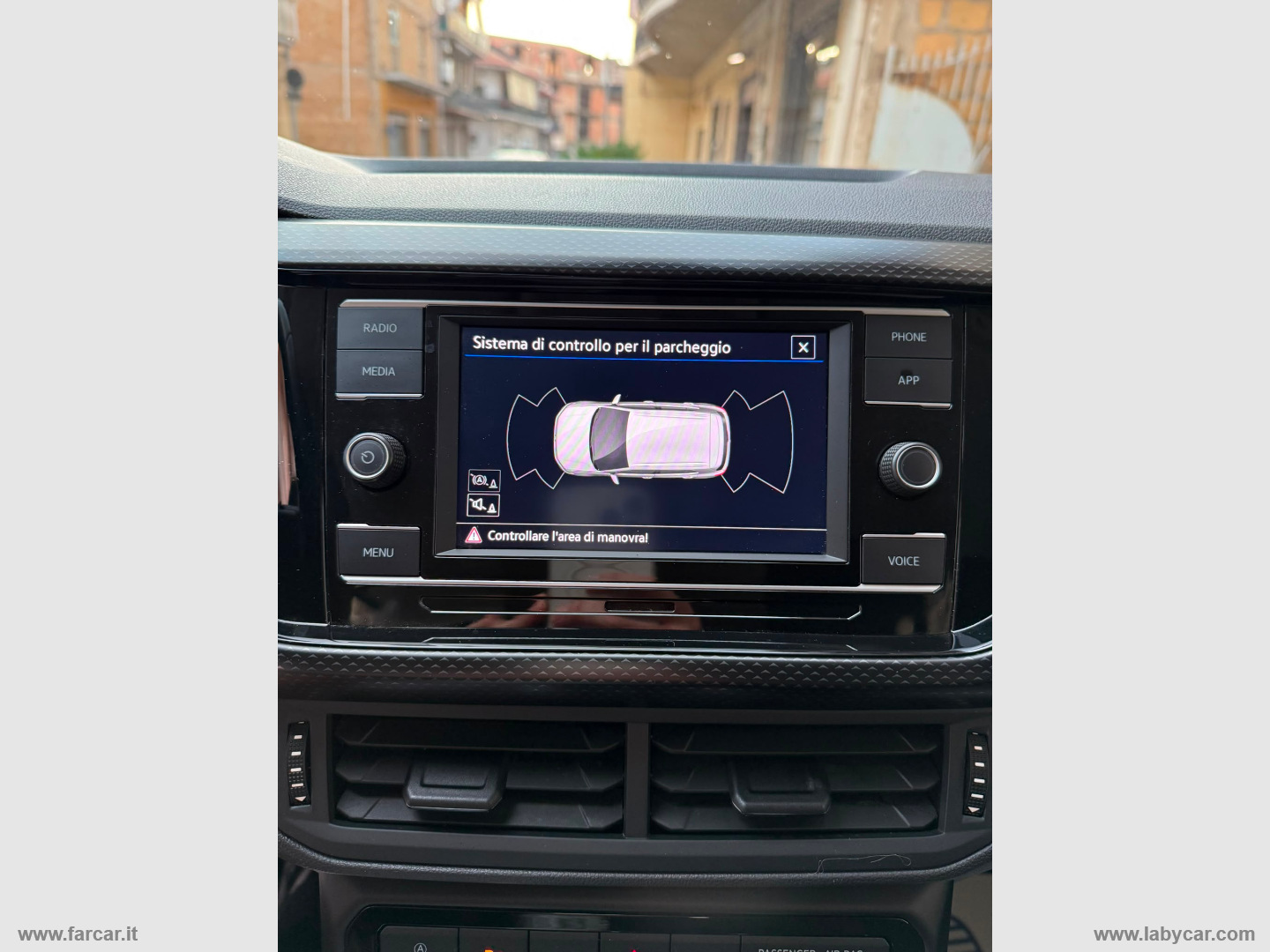 T-Cross 1.0 TSI 110 CV DSG Style - immagine 19