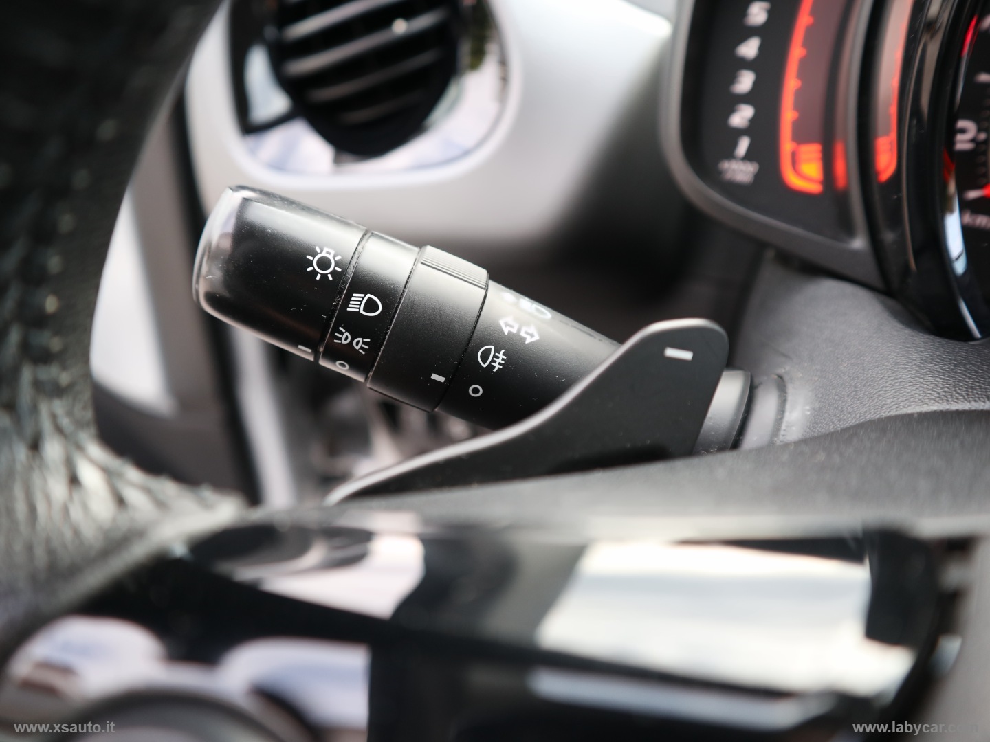 Aygo Con. 1.0 VVT-i 72CV 5p.x-music MMT - immagine 19