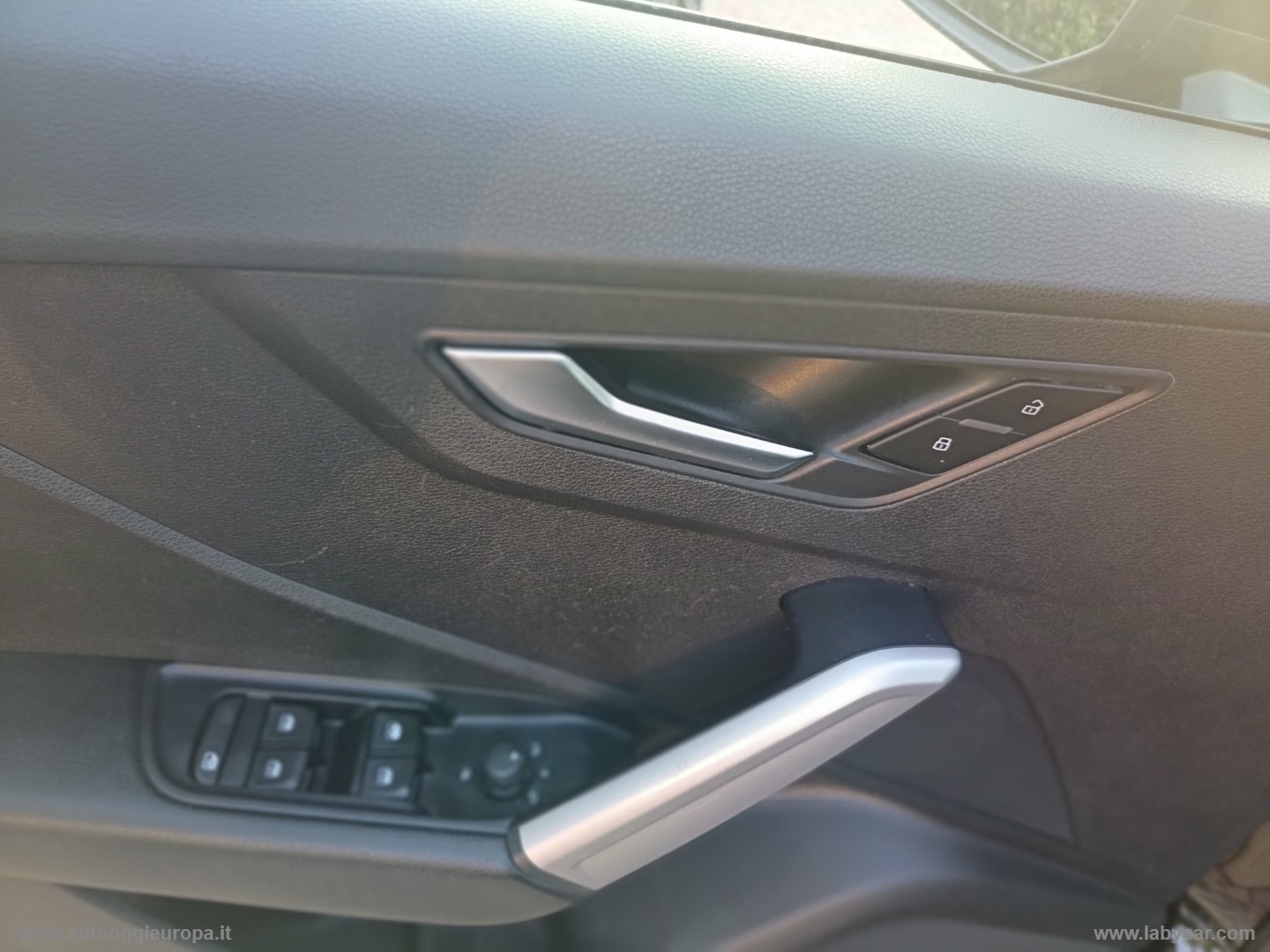 Q2 1.6 TDI S tronic Business - immagine 19
