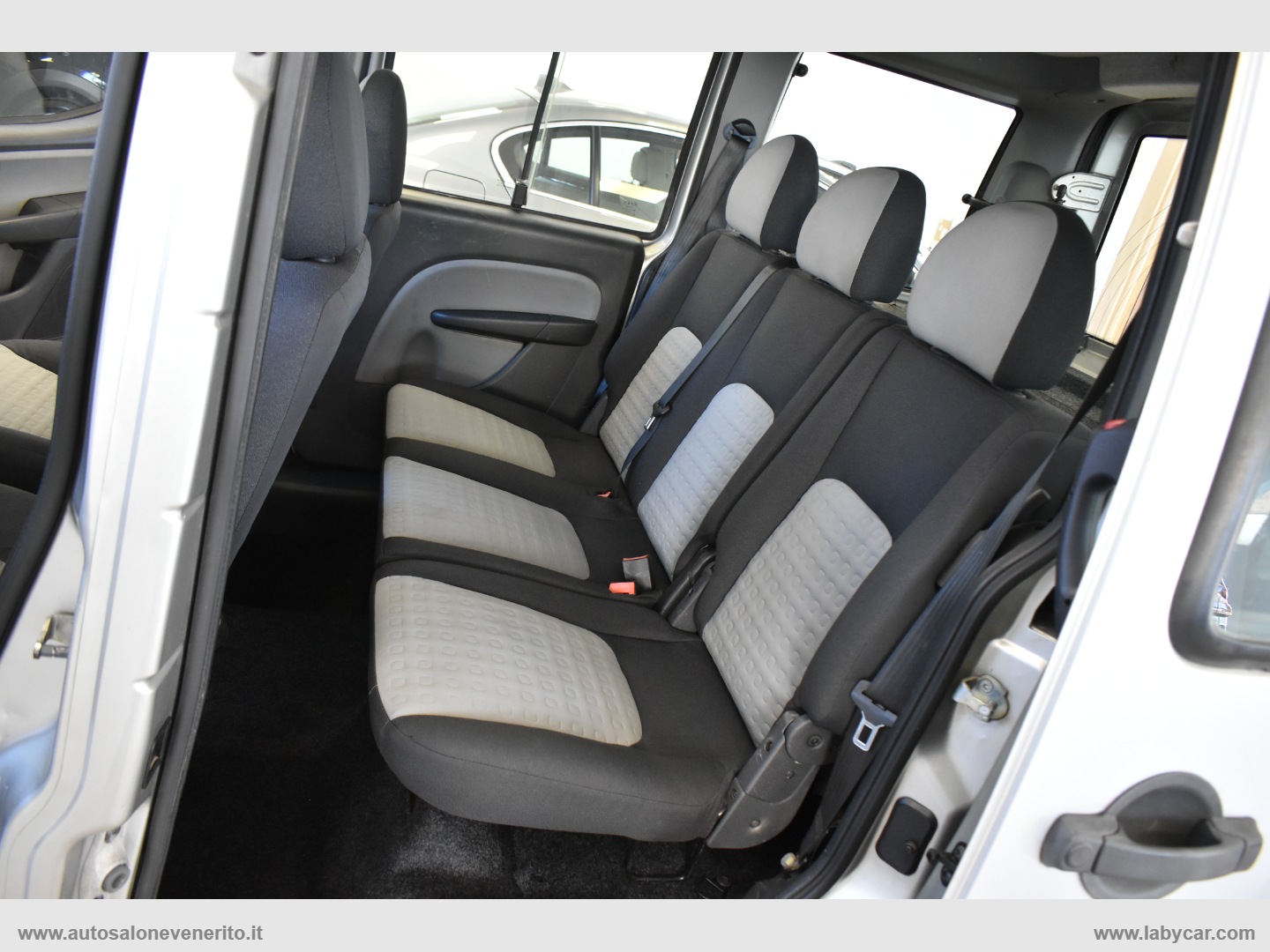 Doblò 1.9 MJT 105 CV Dynamic - immagine 19