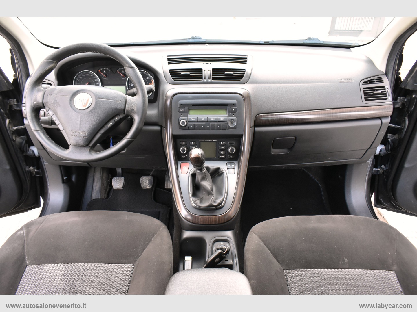 Croma 1.9 MJT Emotion - immagine 19