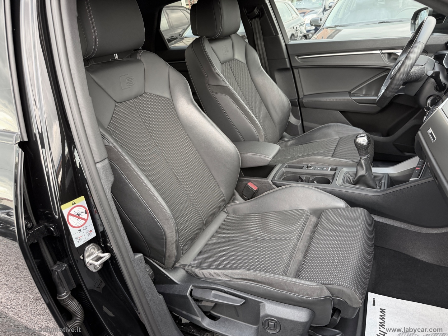 Q3 SPORTBACK 2.0TDI S-line NAVI FULL LED RETROCAMERA 360 - immagine 19