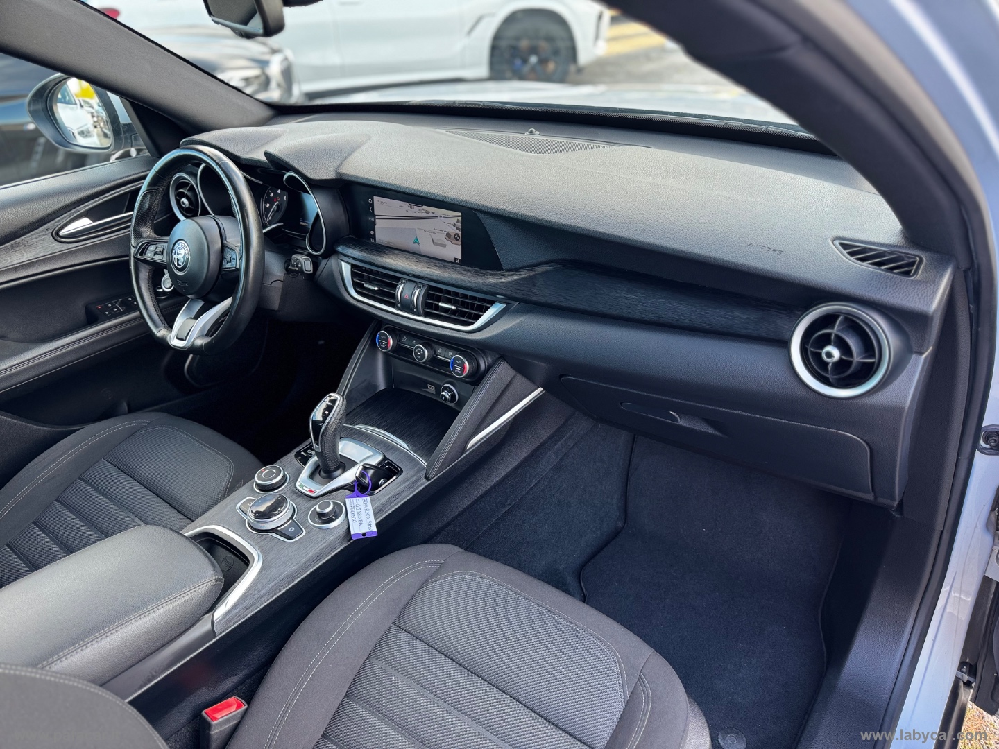 Stelvio 2.2 T.diesel 160CV AT8 RWD Bus. - immagine 19