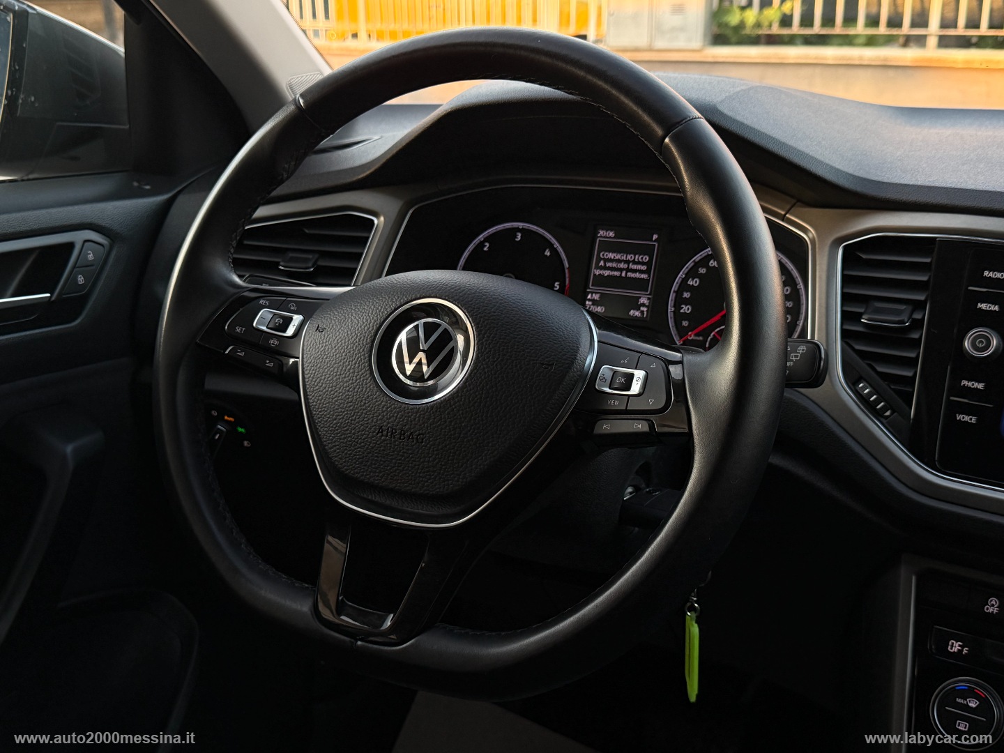 T-Roc 2.0 TDI 150 CV DSG Business BMT - immagine 19