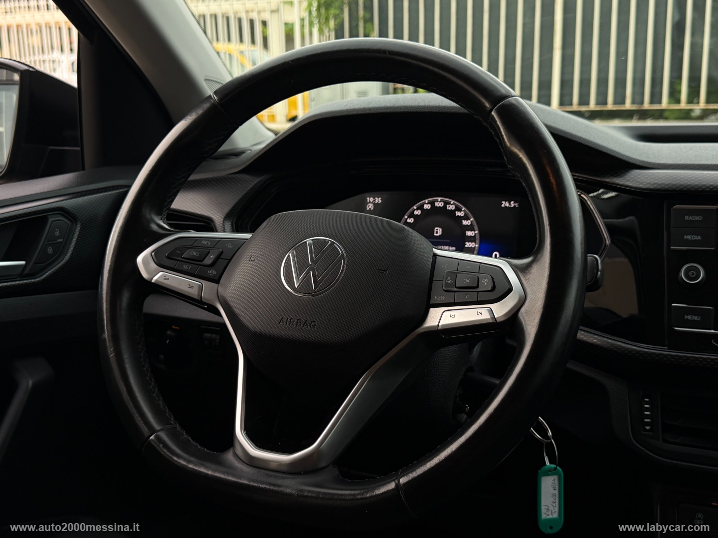 T-Cross 1.0 TSI 110 CV DSG - immagine 19