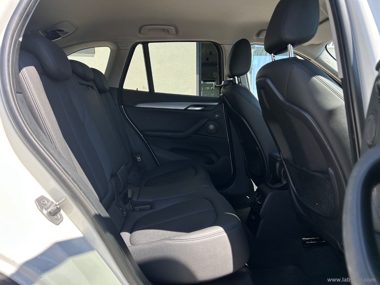 X1 xDrive18d Sport - immagine 19