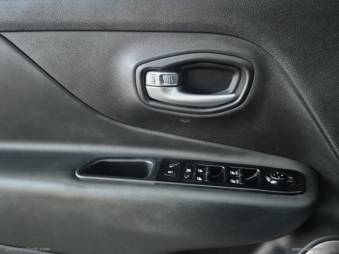 Renegade 1.5 T4 MHEV Limited IBRIDO BENZINA/ELETTRICO - immagine 19