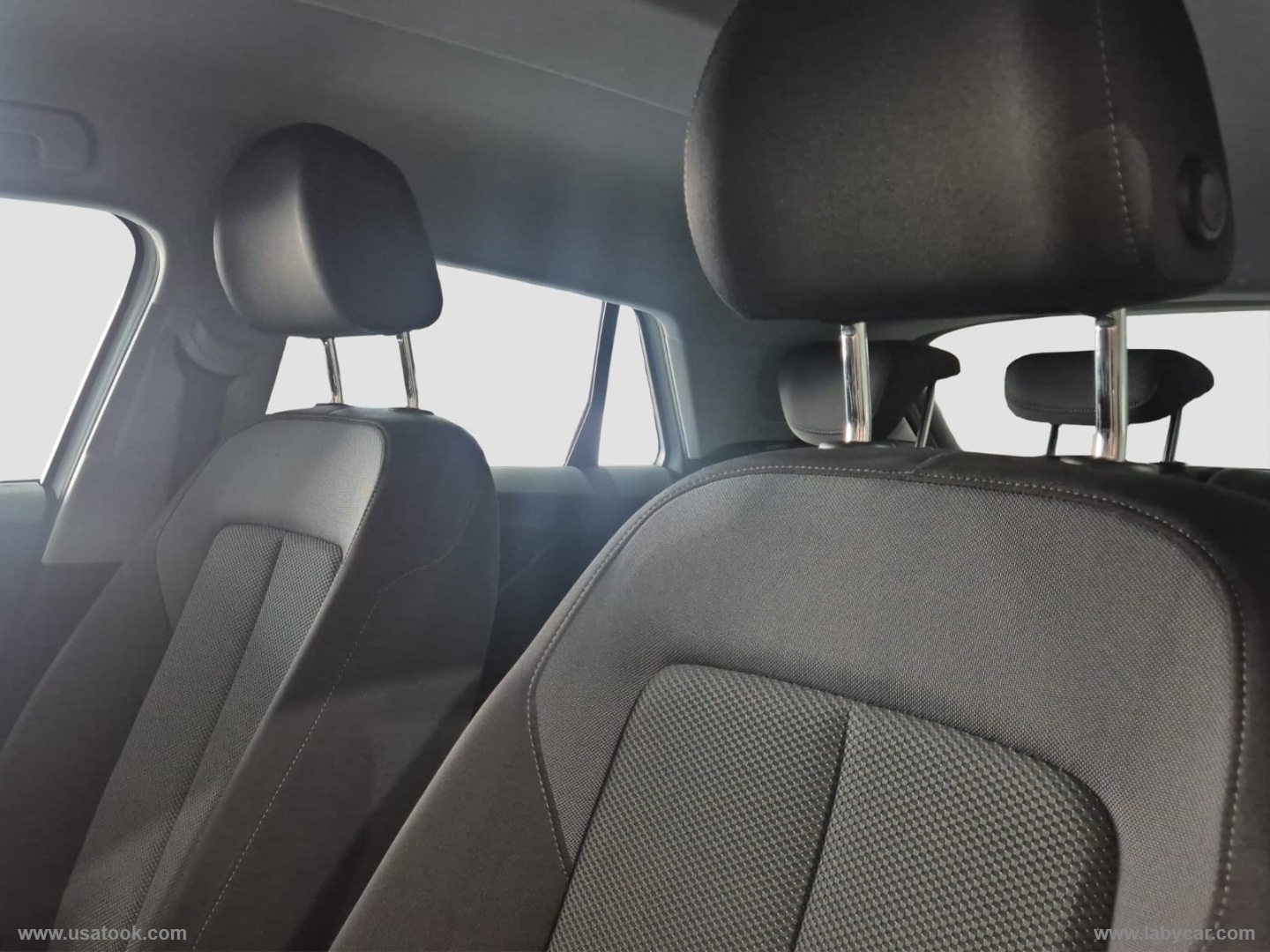 Q2 30 TFSI S tronic Business Design CAMBIO DSG - UNICO PROPRIETARIO - immagine 19