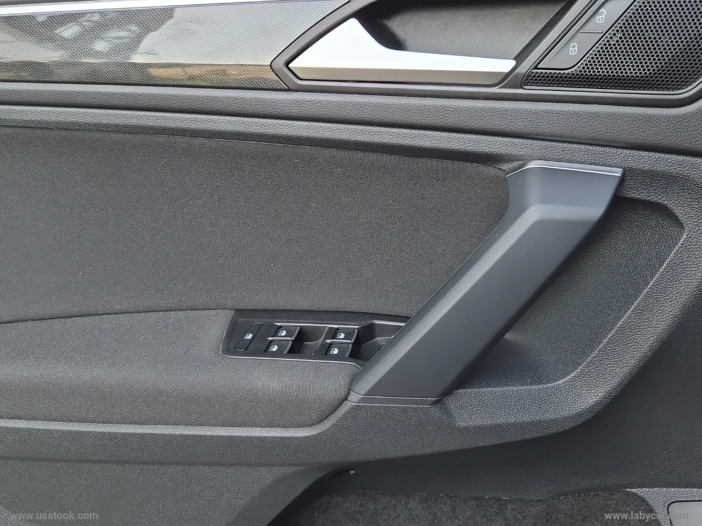 Tiguan 2.0 TDI UNICO PROPRIETARIO - immagine 19