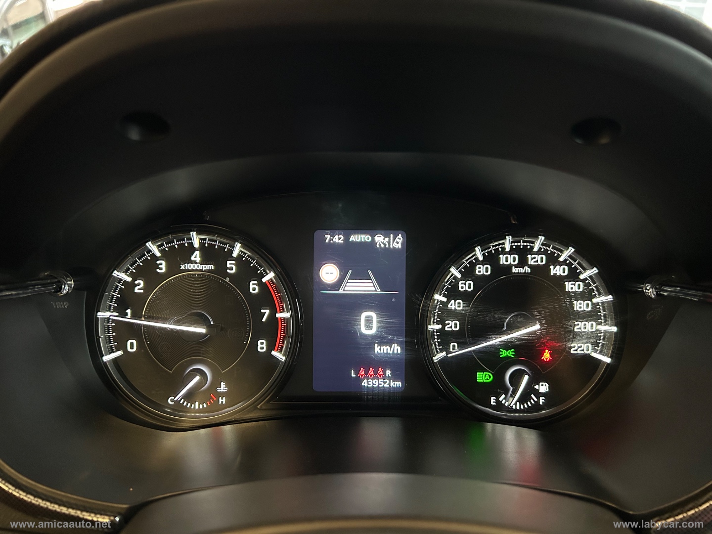 Vitara 1.4 Hybrid 4WD AllGrip Top - immagine 19