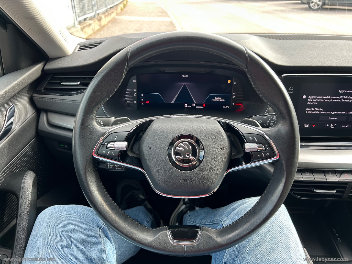 Octavia 2.0 TDI EVO SCR DSG Wagon Exec. - immagine 19