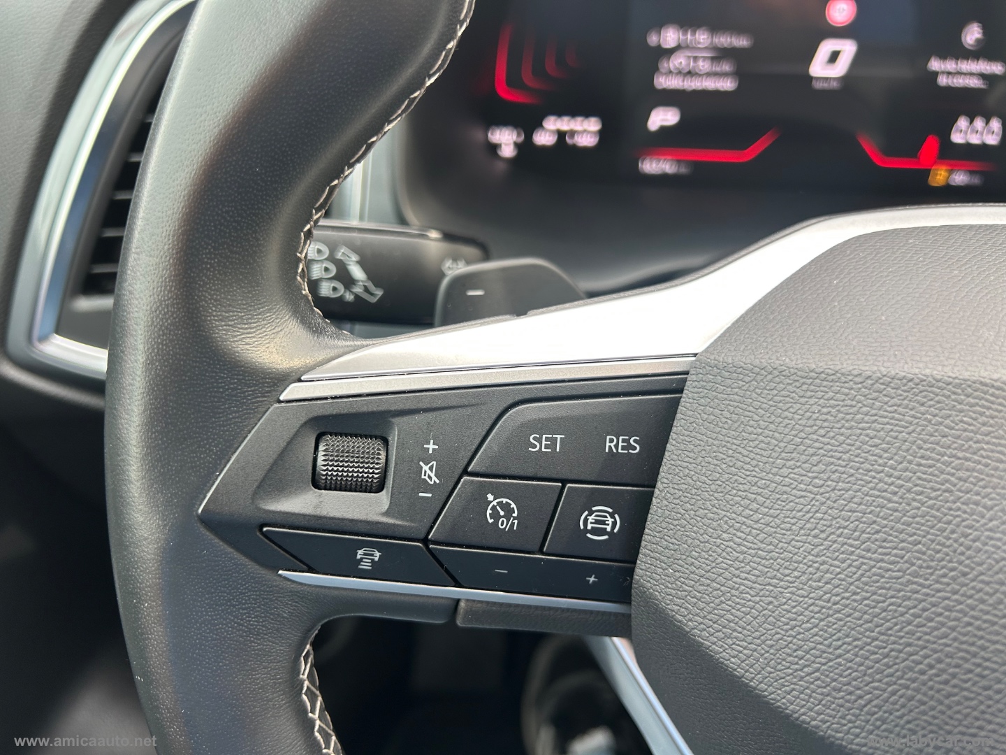 Ateca 1.5 EcoTSI DSG Business - immagine 19