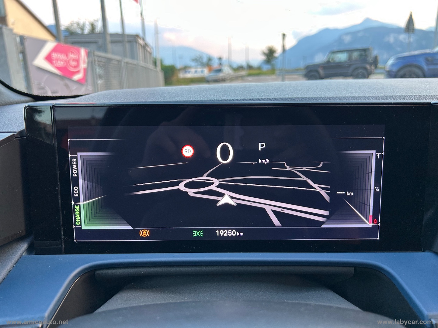Ypsilon Hybrid e-DCT Ed.Limitata Cassina - immagine 19