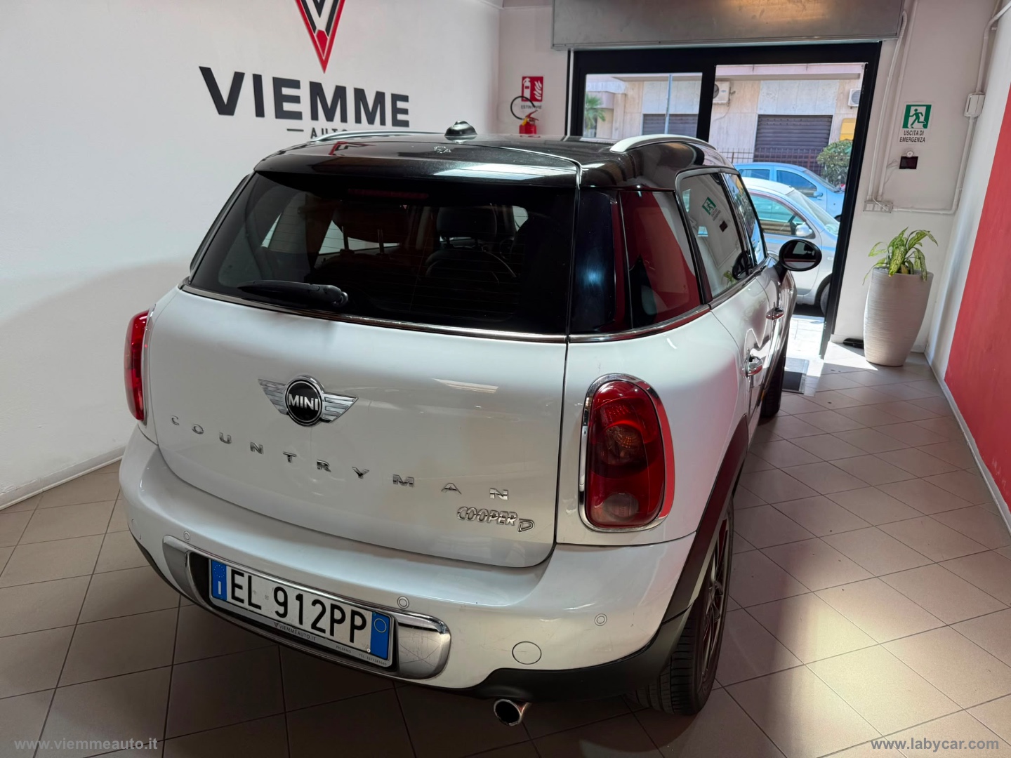 Mini Cooper D Countryman ALL4 - immagine 19