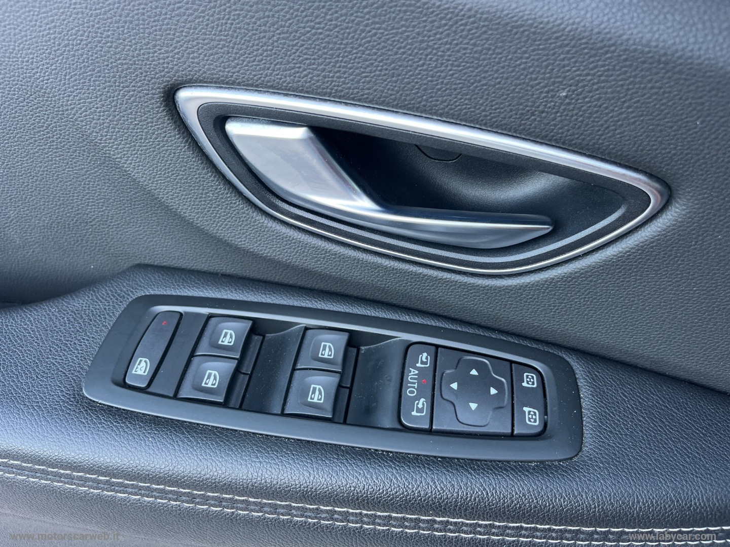 Grand Scénic dCi 8V 110 CV EDC Energy Sport Edition2 - immagine 19