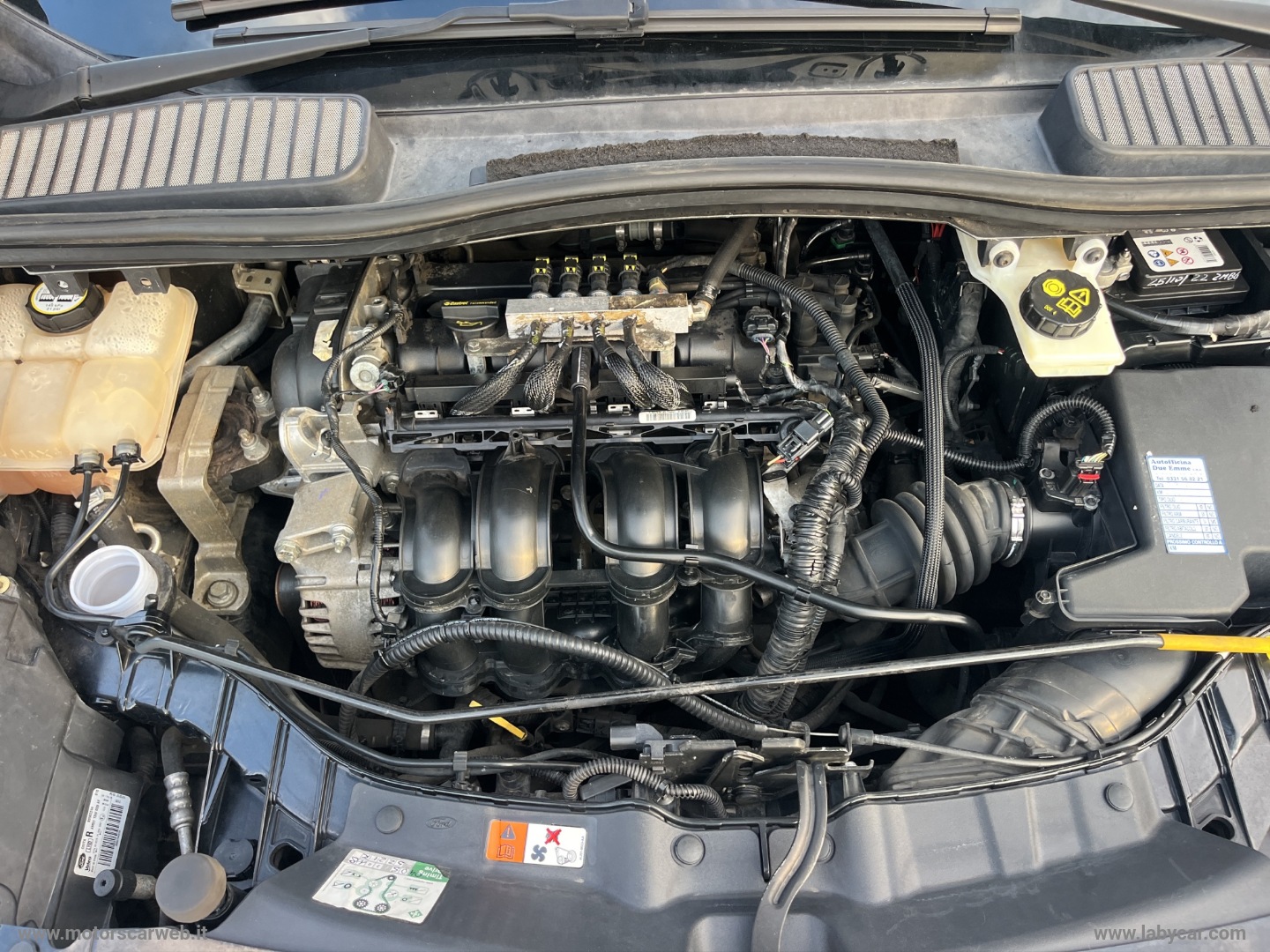 C-Max 1.6 120 CV GPL Titanium - immagine 19
