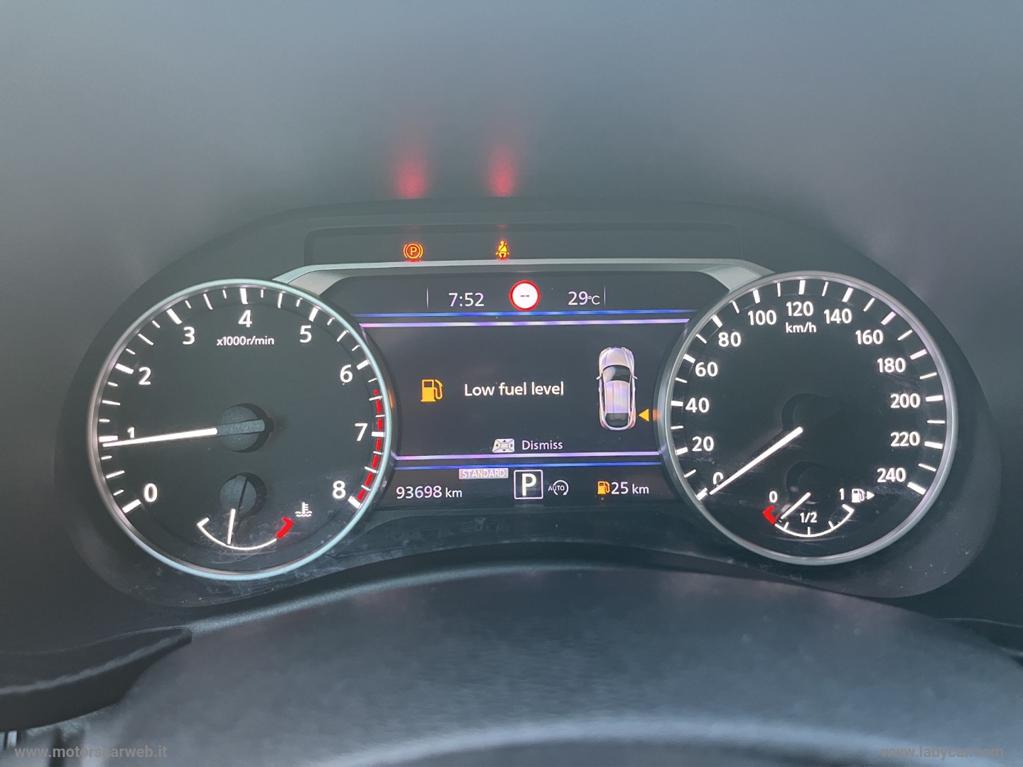 Juke 1.0 DIG-T 114 CV DCT N-Connecta - immagine 19