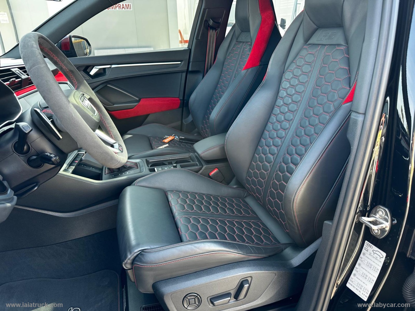 RS Q3 SPB quattro S tronic RSQ3 SPB Q.S-Tronic Dynamic Blackline Exclusive FULL - immagine 19
