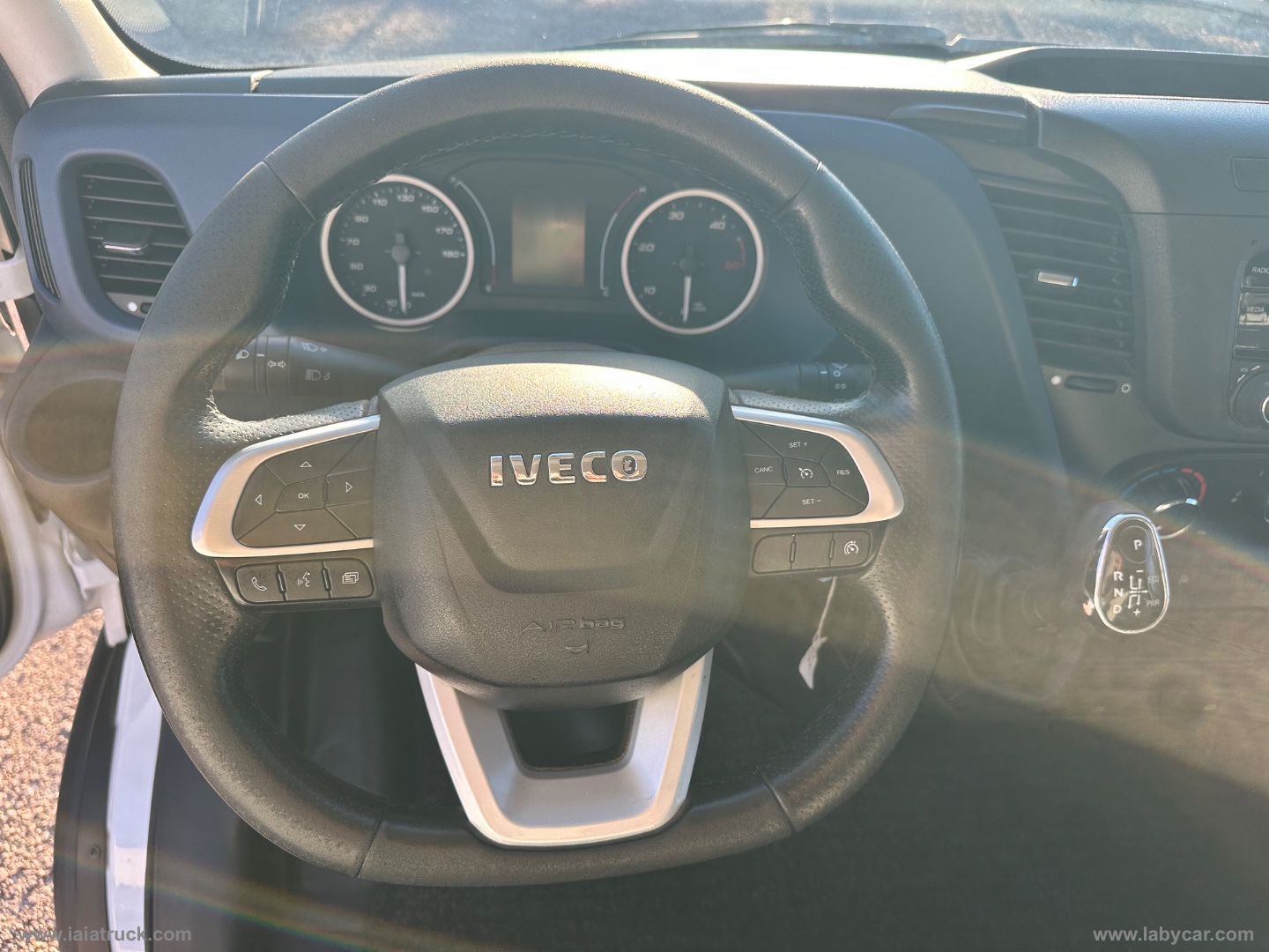 Daily 33S14S 2.3FURGONE MAXI VOLUME HI-MATIC - immagine 19