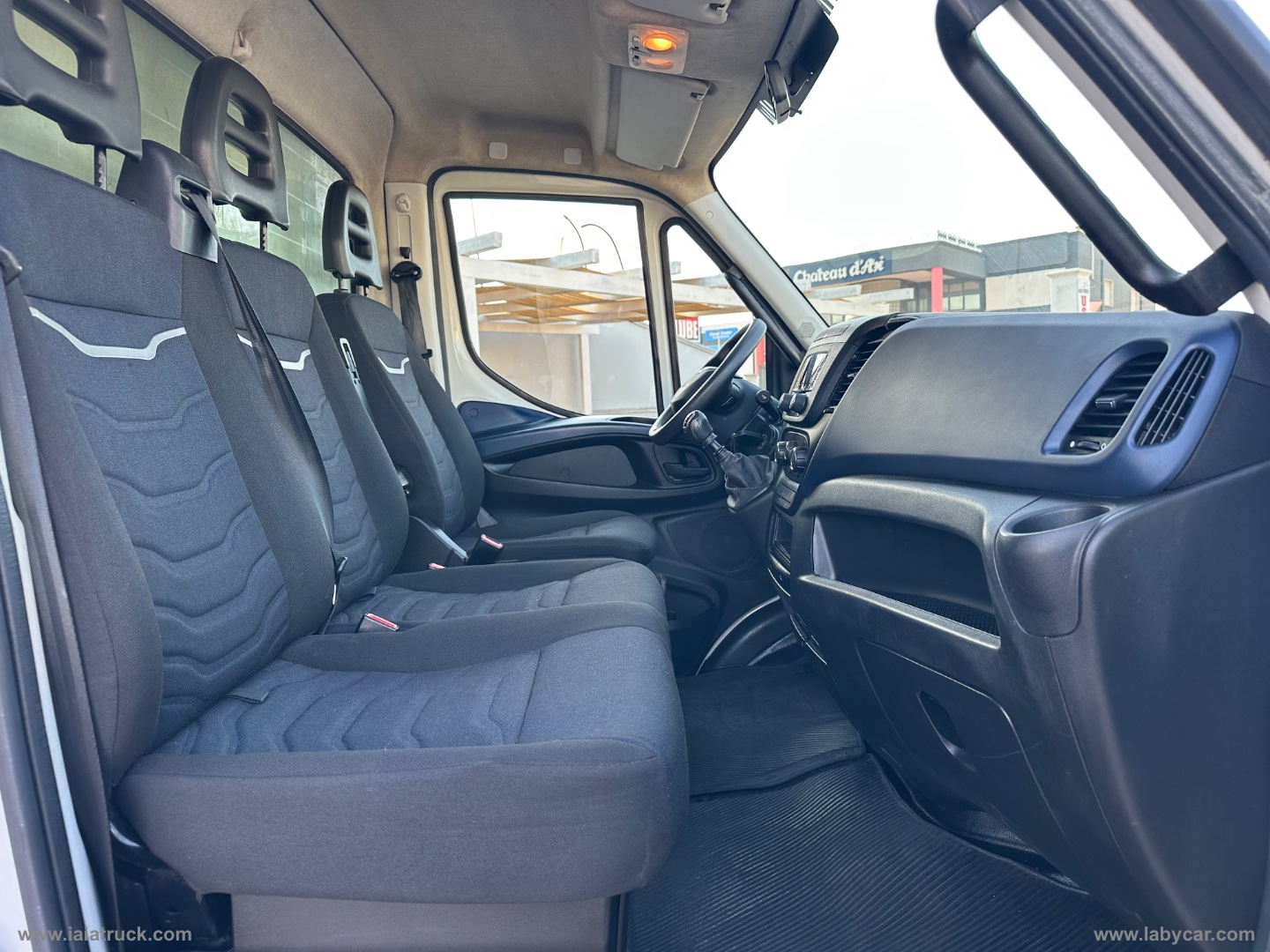 Daily 35C14N 3.0 CNG BENZ-METANO CASSA RIGIDA - immagine 19
