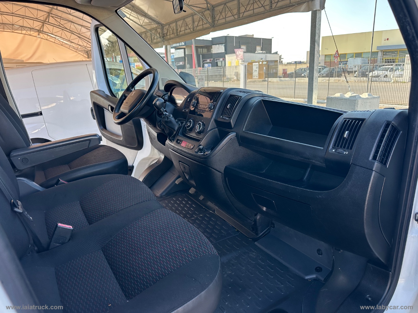 Boxer 335 BlueHDi 130 PLM CASSONE FISSO - immagine 19