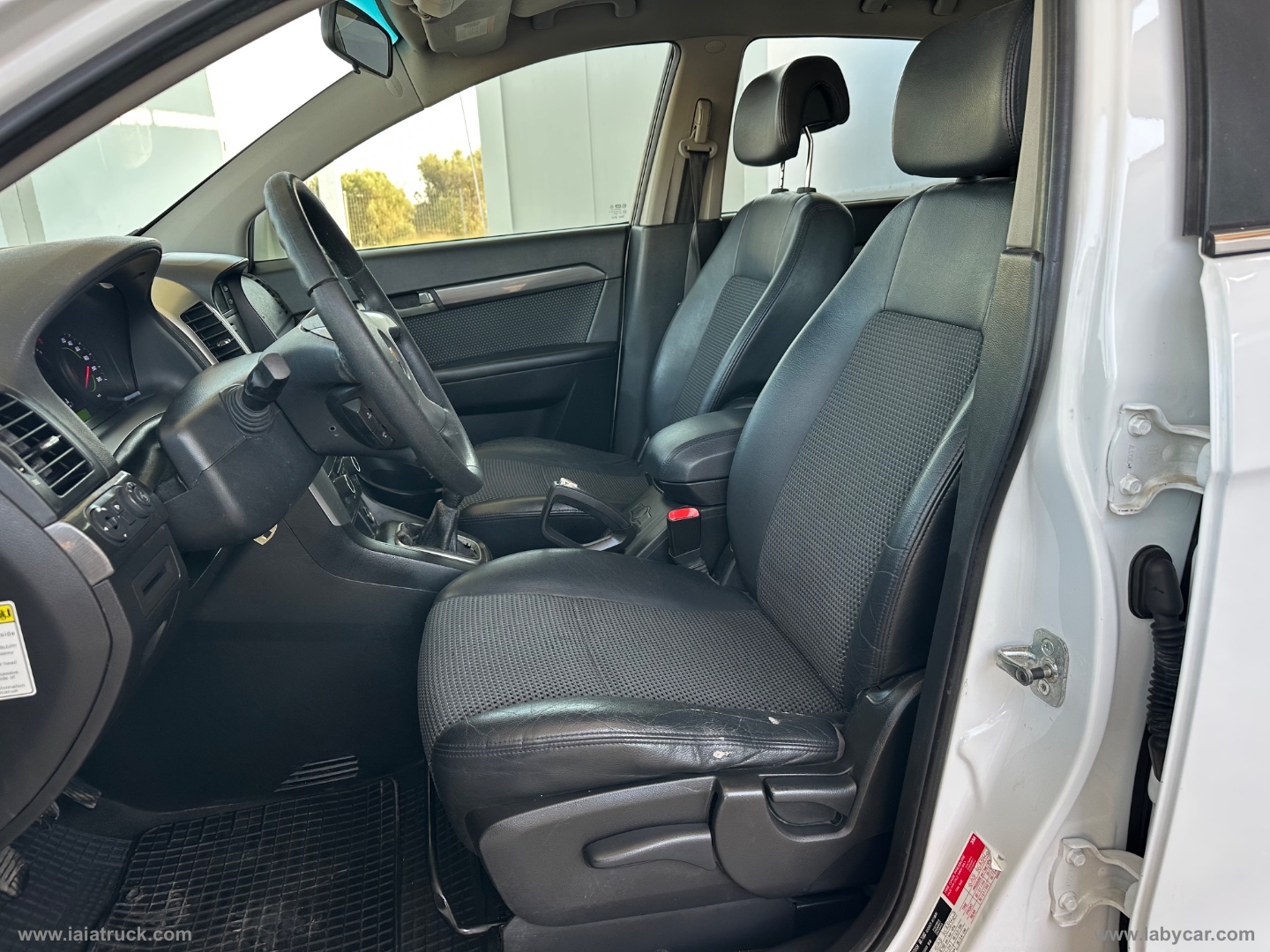 Captiva 2.0 VCDi 2WD 7 POSTI - immagine 19