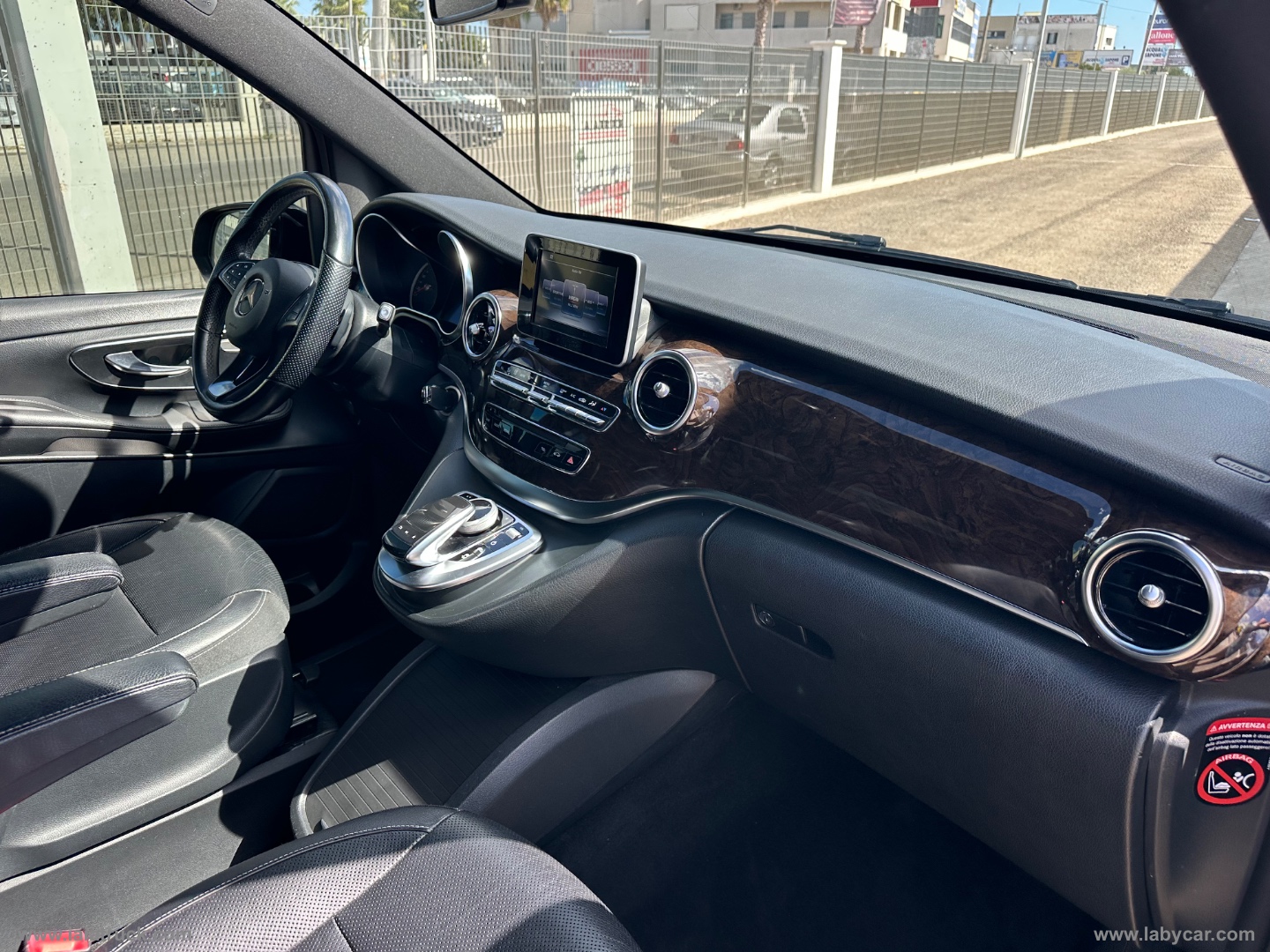 CLASSE V 250 d Aut. 4Matic Premium Extralong 8 POSTI - immagine 19