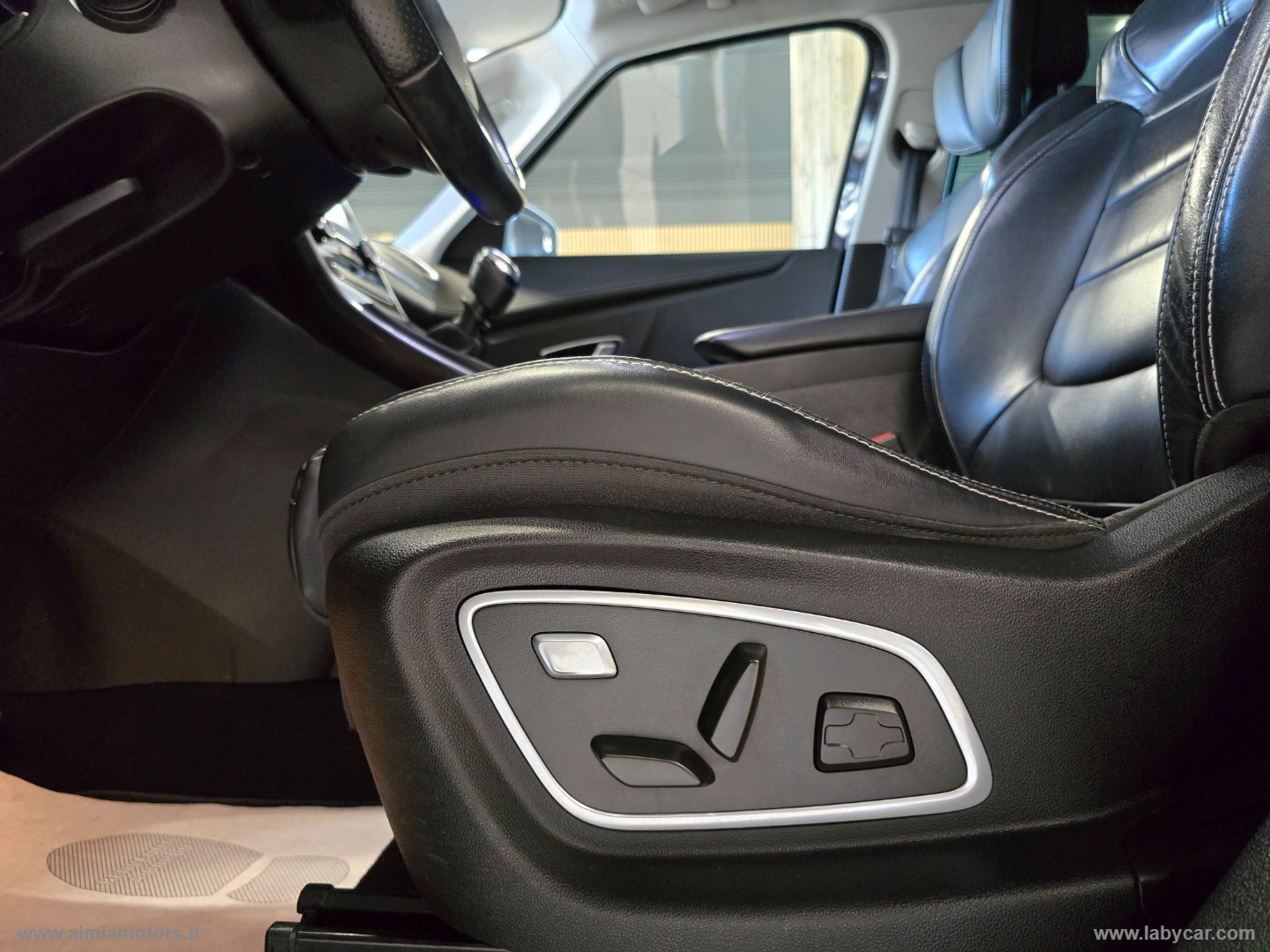 Scénic Blue dCi 150 CV Initiale Paris - immagine 19
