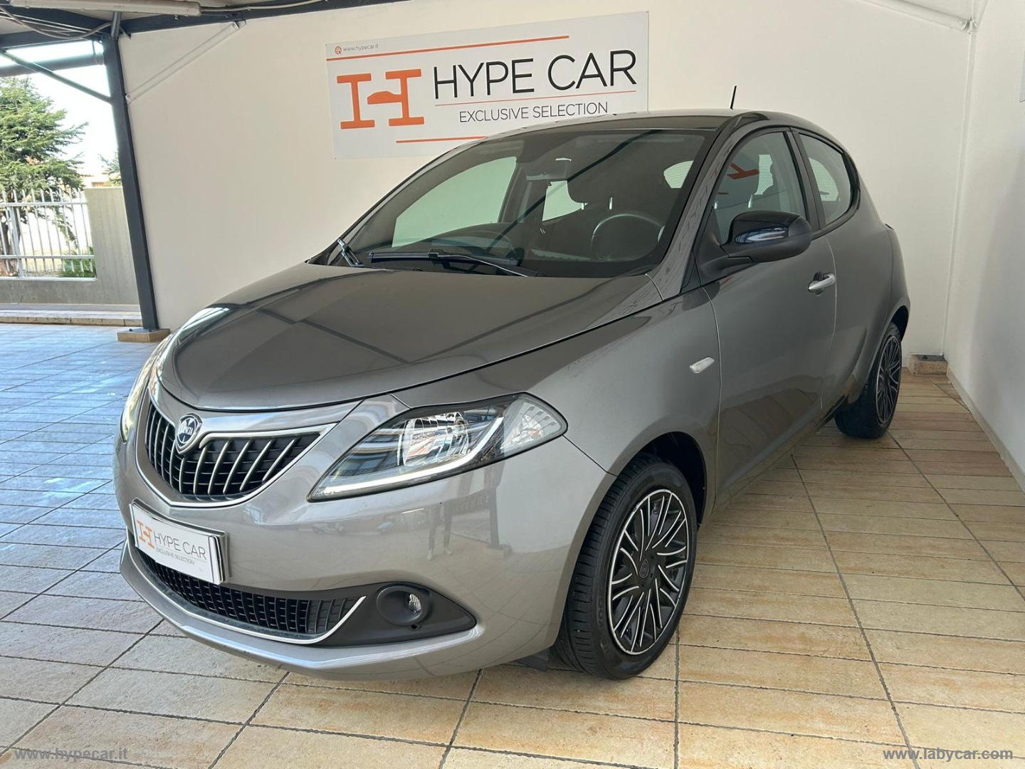 Ypsilon 1.0 FireFly 5p.S&S Hybryd Gold - immagine 19