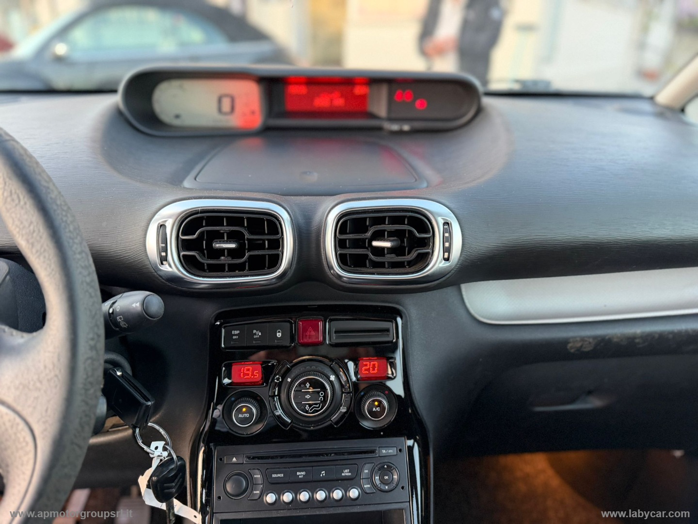 C3 Picasso 1.6 VTi 120 Exclusive Style - immagine 19