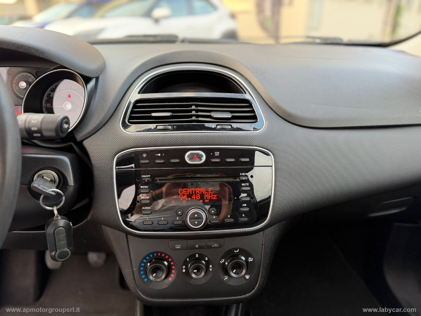 Punto 1.2 8V 3p. Pop - immagine 19